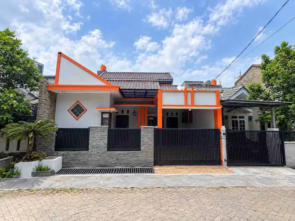 DIJUAL RUMAH 2 LANATAI SIAP HUNI DIBEKASI TIMUR REGENSI