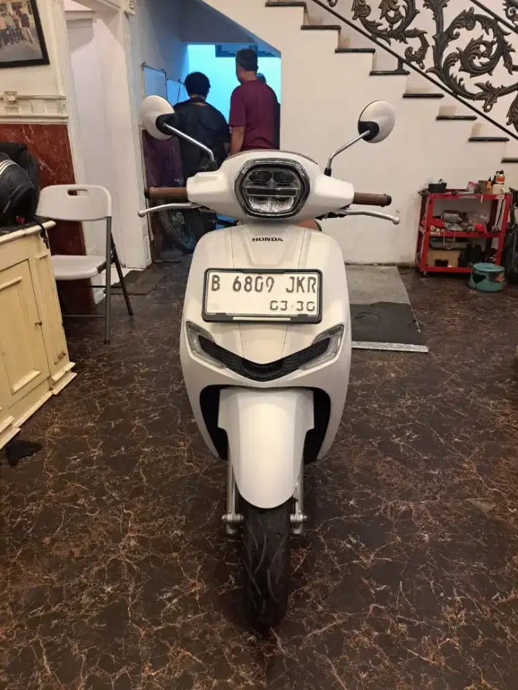 Hub ima . Stylo 160 ABS 2025 KM low , Grade A Garansi Mesin