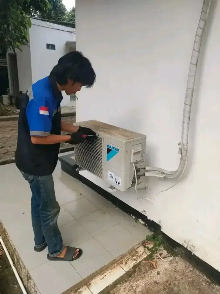 Service AC bongkar pasang AC kulkas pompa air