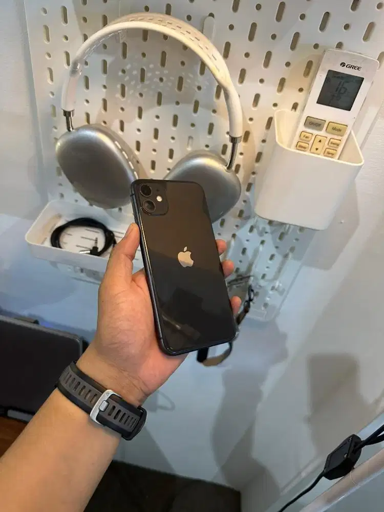 Iphone 11 64gb ibox bh 91% lengkap