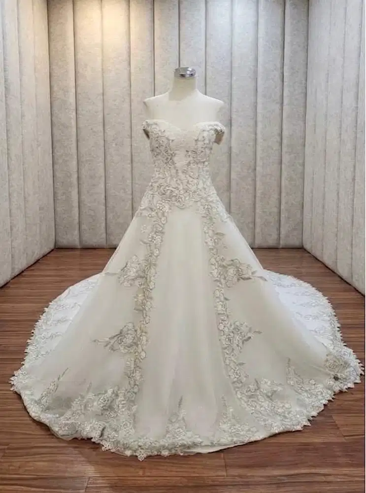 Dijual Gaun Pengantin Preloved Ex Bridal