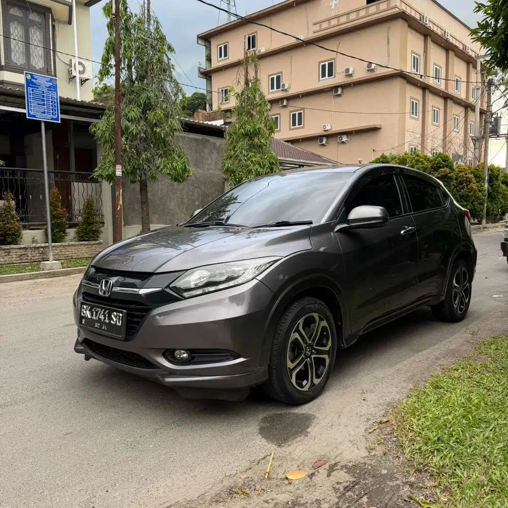(DP50JT) Honda HRV 1.8 Prestige CVT Matic 2016