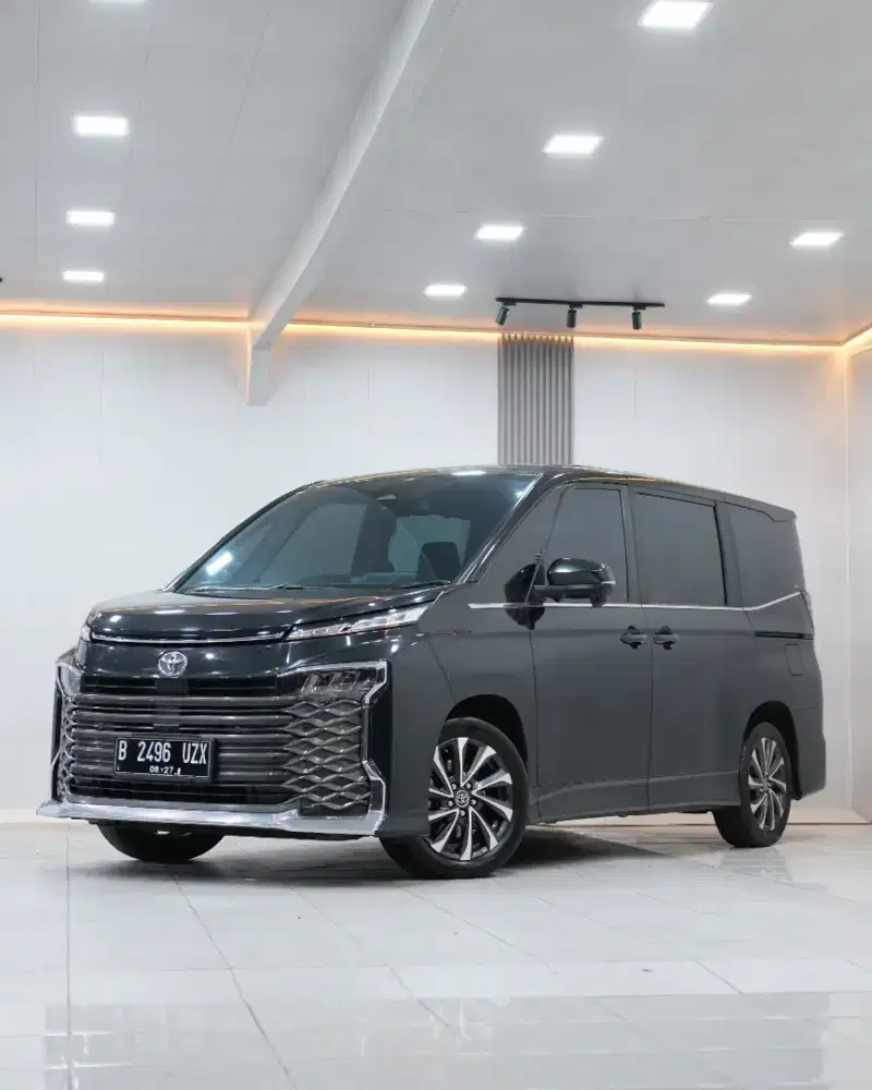 (DP20jt) New Voxy 2.0  TSS CVT 2022 Facelift | Serena Alphard Vellfire