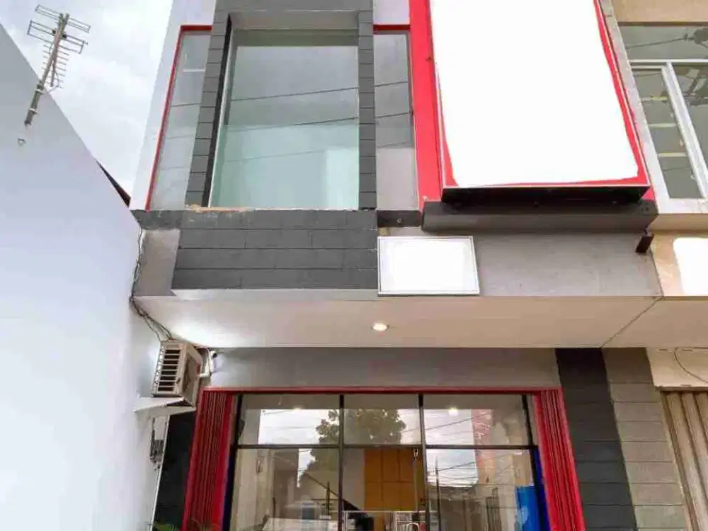 Rumah Strategis Terusan Buahbatu Bandung
