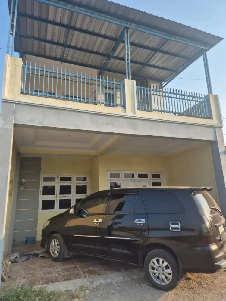 Rumah Kalisapu Slawi tingkat 2 full bangunan
