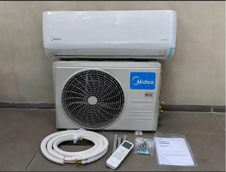 AC Midea MSFC-09CRN2X (Standard Series) Bekas Coffee Shop