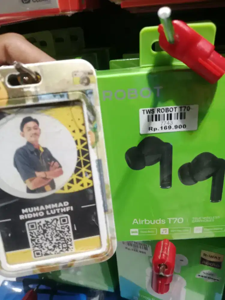 Tws earphone robot t70