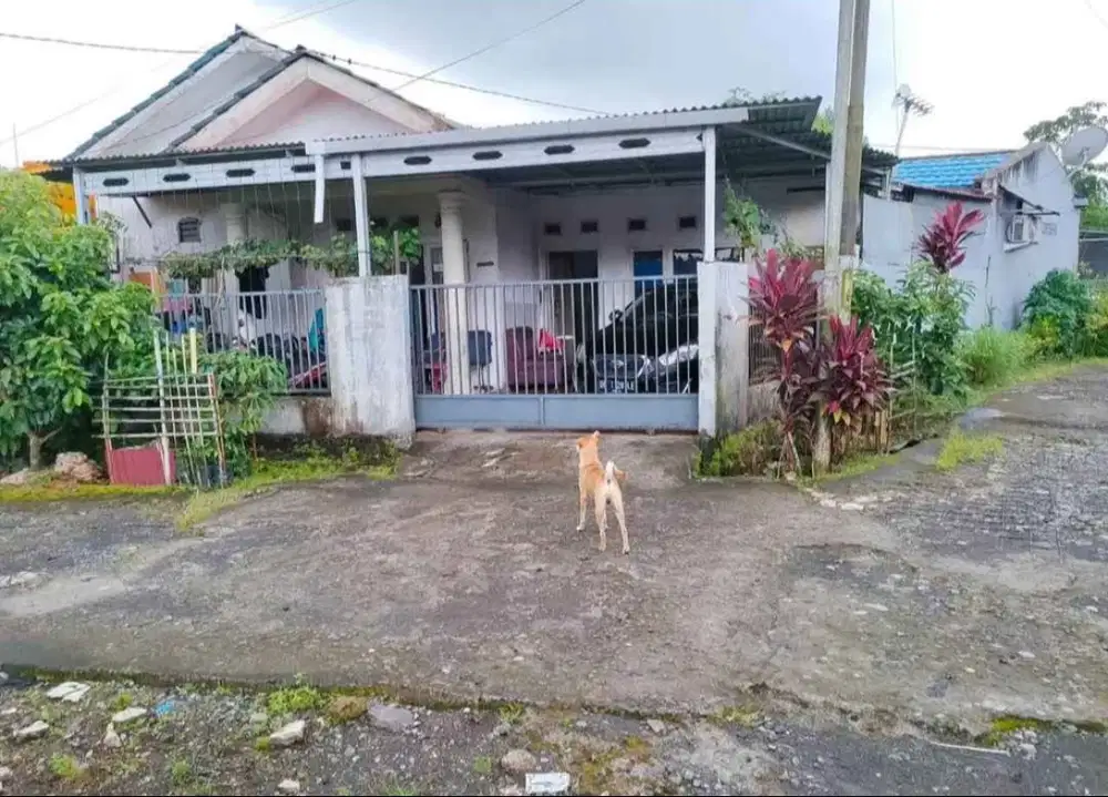 Rumah nyaman dekat airport Manado