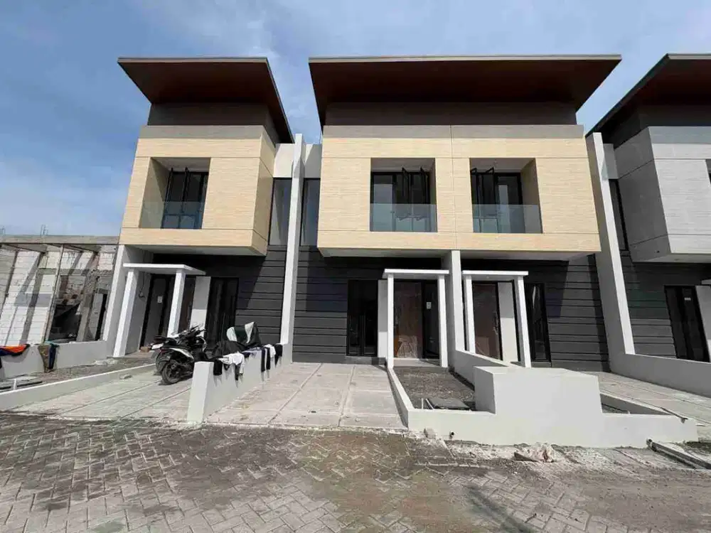 Rumah Dijual 1Lantai Dan 2Lantai Di Grand Alana Wonorejo Rungkut Surabaya Timur