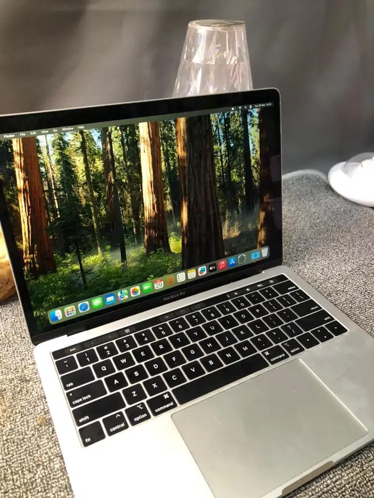 Macbook Pro 2019 13 inch RAM 16/256