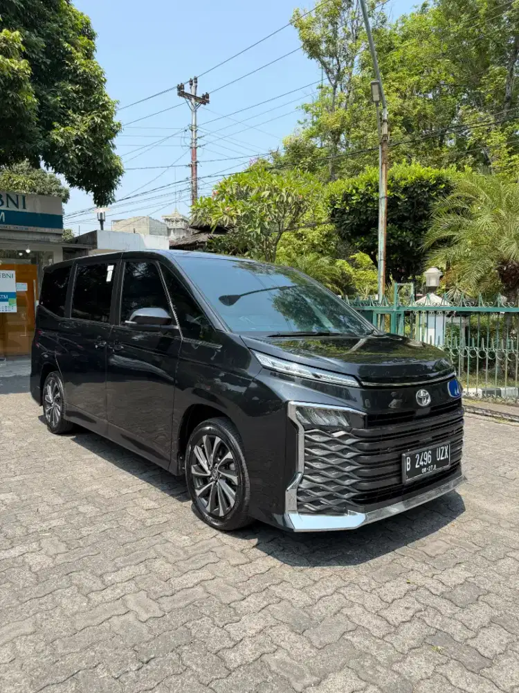 DP Minim 15 jt !! Voxy 2.0 TSS CVT 2022 Facelift Alphard Vellfire