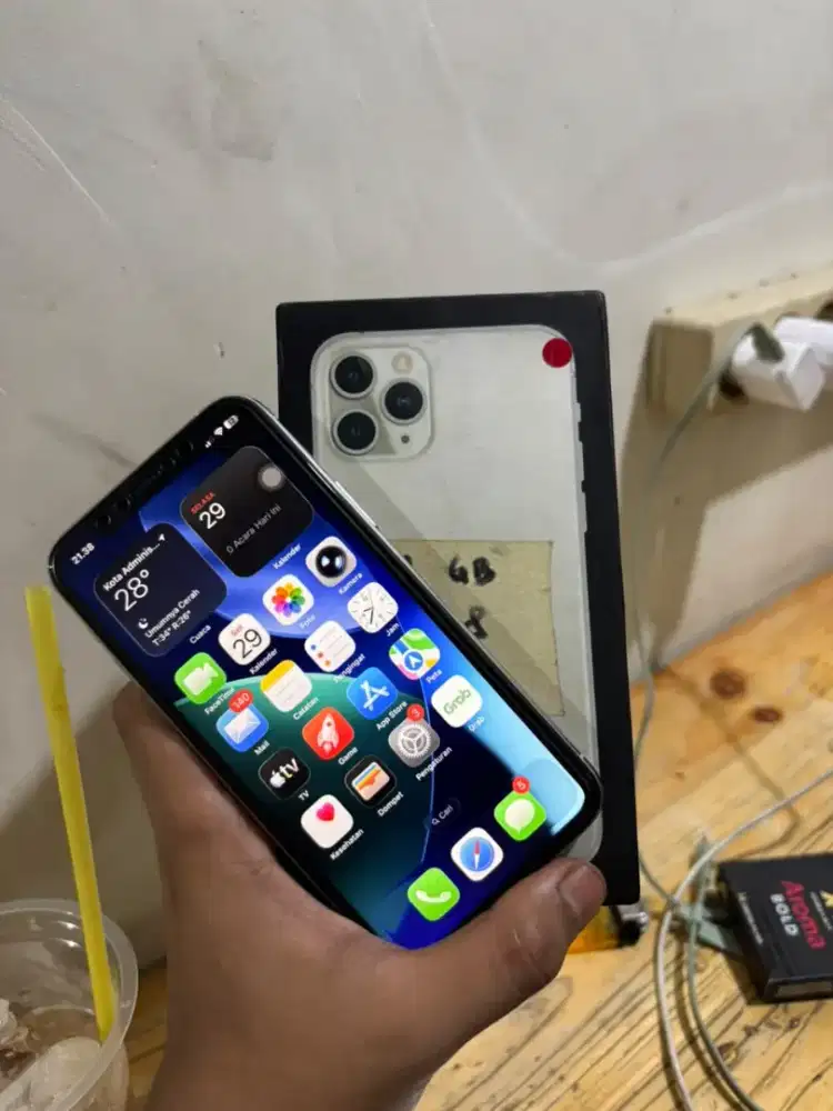 iPhone 11 pro 64Gb Inter