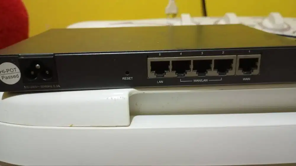 TP-Link TL-R470T+ Ver 4.0 (Unit Only / Tanpa Kabel) second