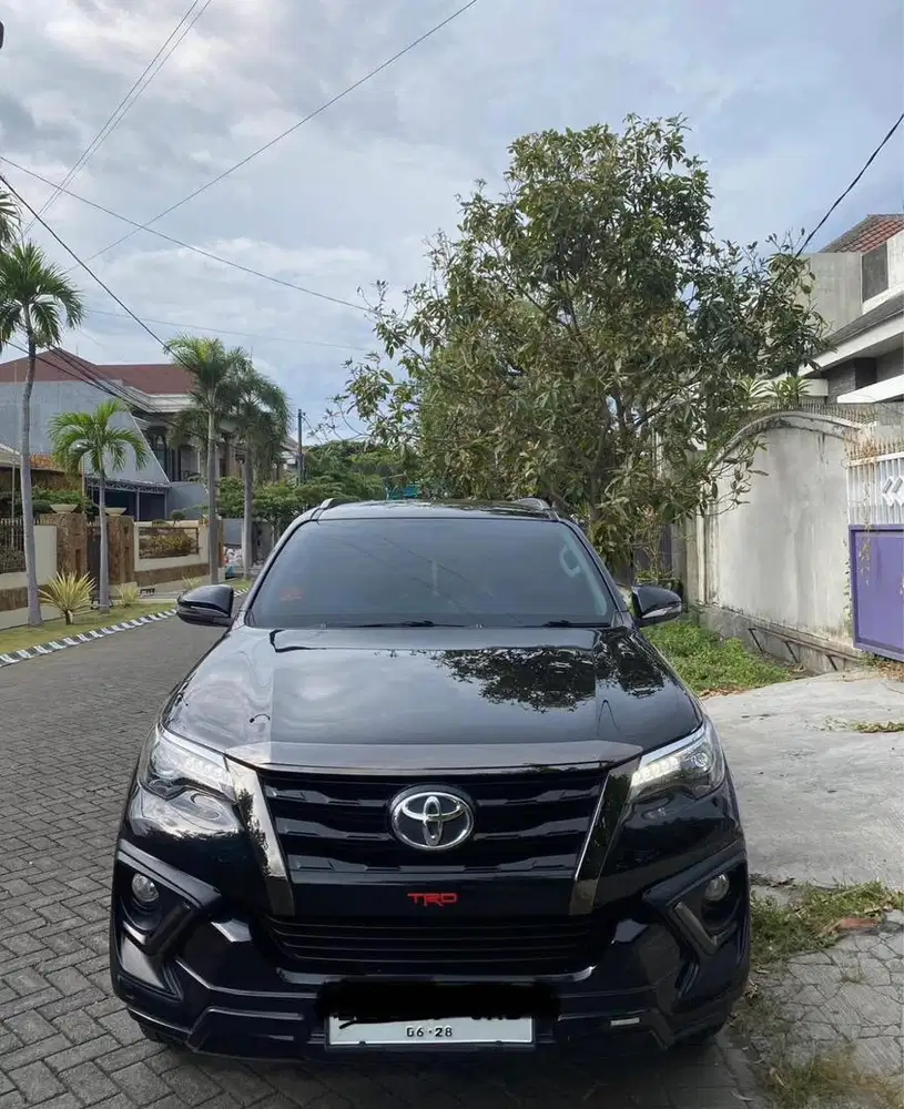KM 30rb | TOYOTA FORTUNER 2019 VRZ TRD DIESEL CAT ORI 100% pajero crv