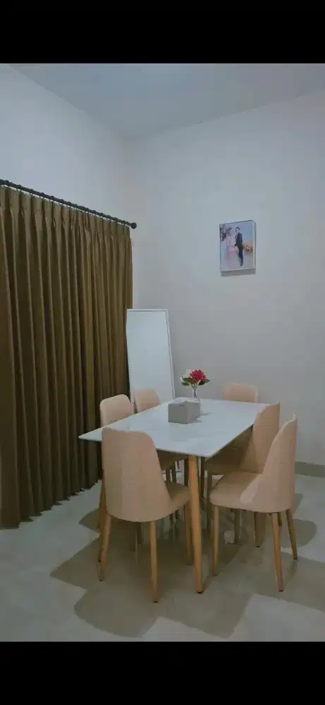 Meja makan set 6 bangku
