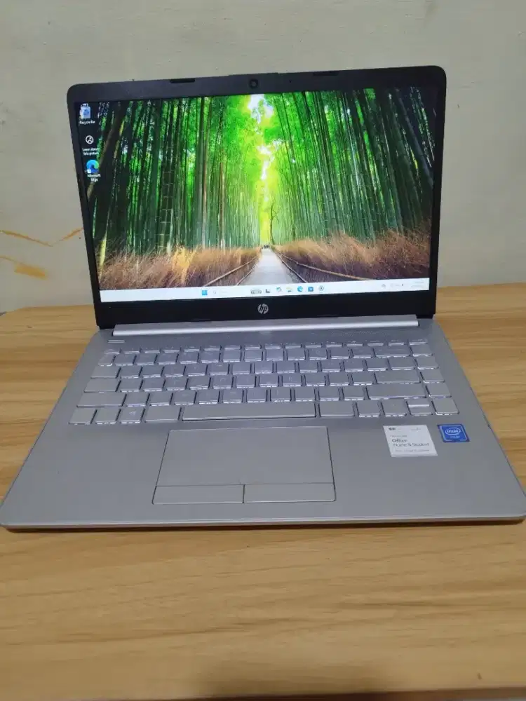 Laptop hp 14s normal minus pemakaian
