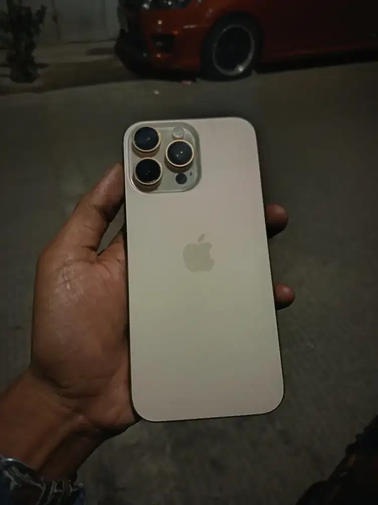 IPhone 16pm lock icloud