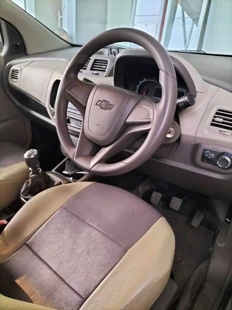 Chevrolet Spin LS 1.2 2013 Bensin