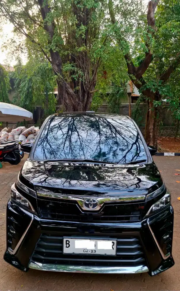 Bismillah Toyota VOXY 2018/2019