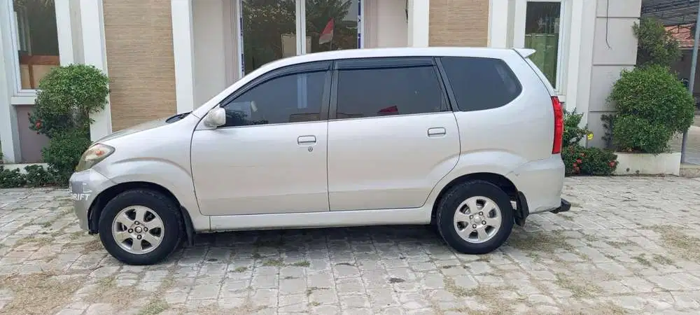 Toyota Avanza 2005 Bensin