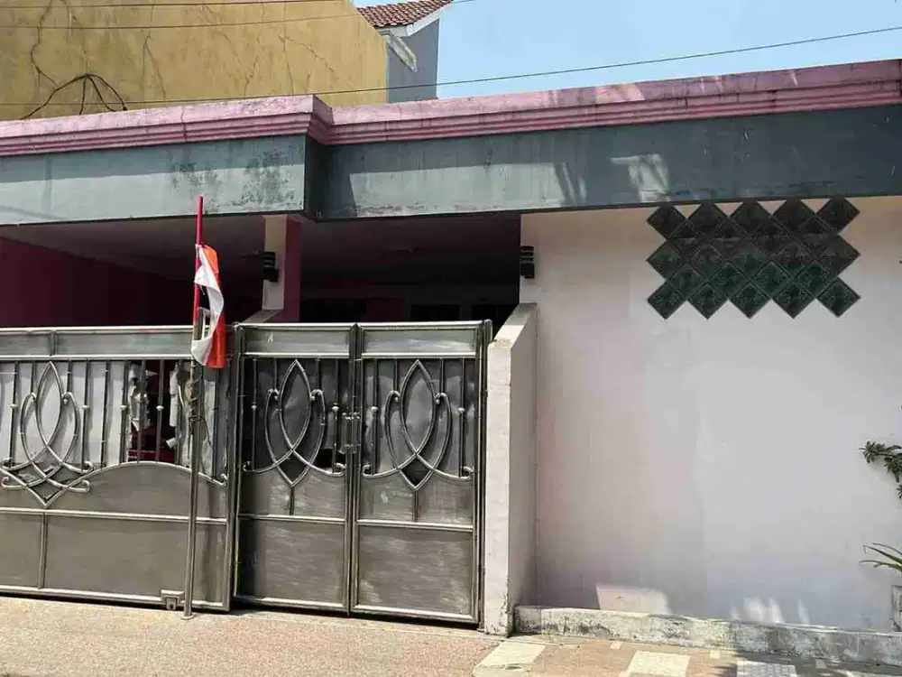 rumah siap huni  di harapan indah bekasi