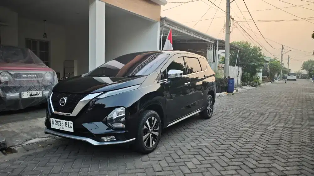 Livina VL 2019 Hitam