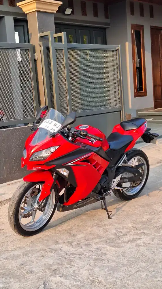 Dijual kawasaki ninja rr new