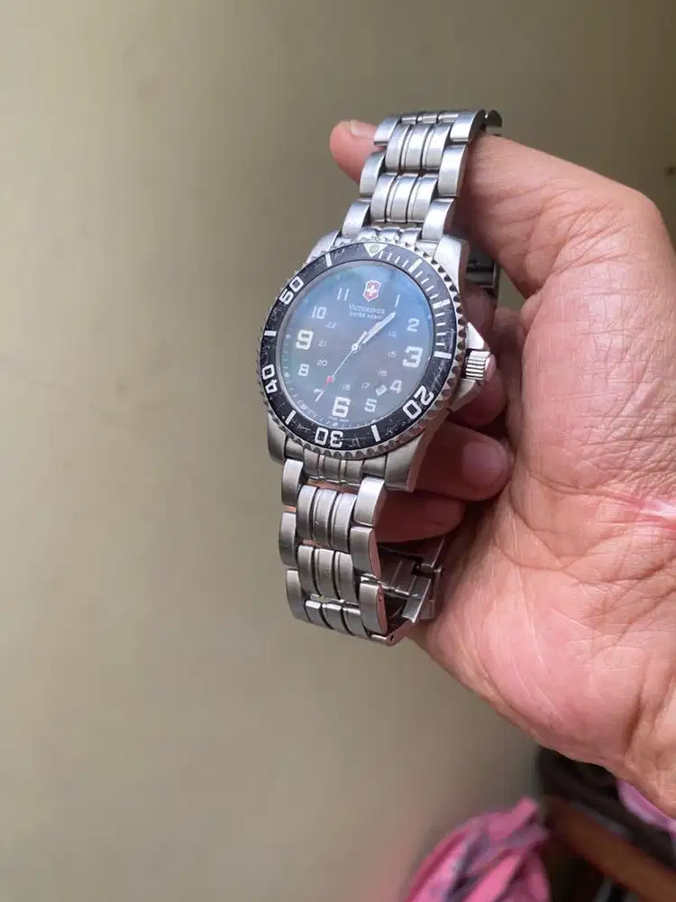 Victorinox swiss army maverick 2 classic