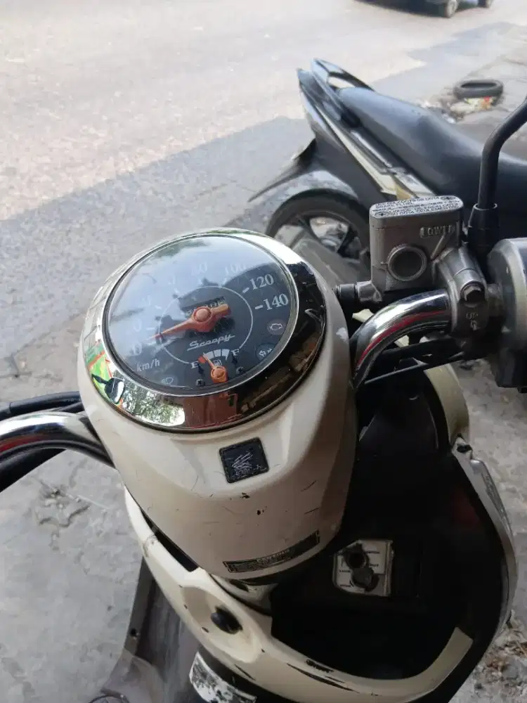 Jual honda scoopy thn 2015