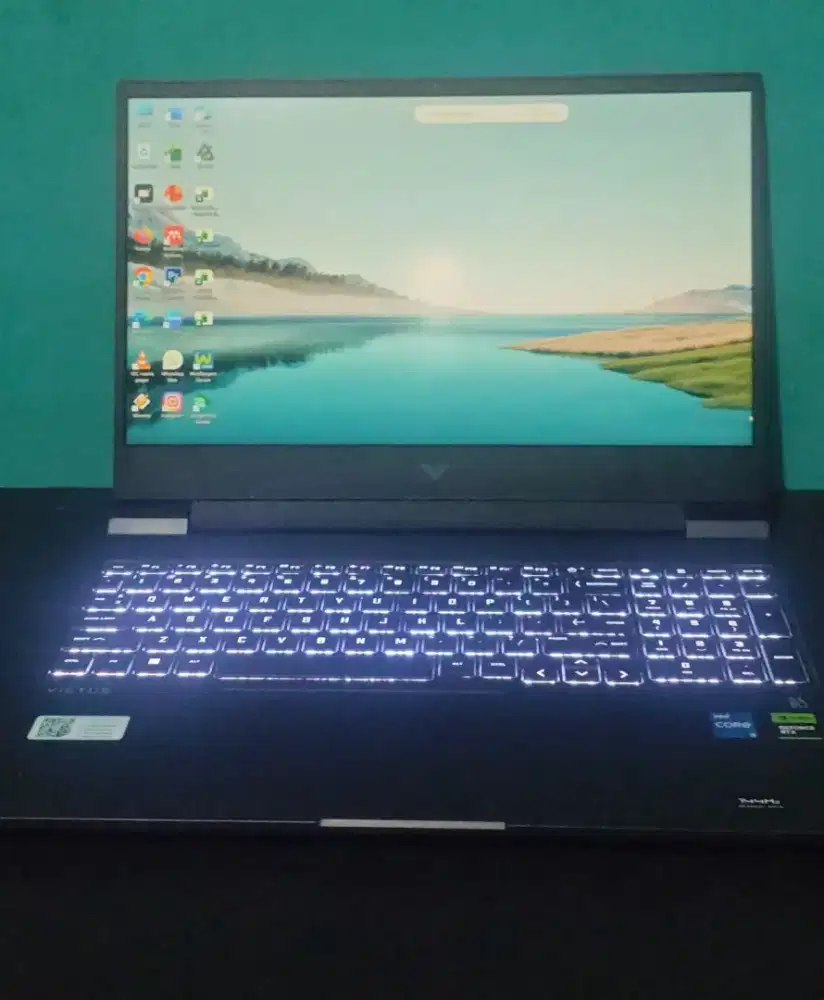 Laptop HP Victus pemakaian 1.5 tahun, 8/512gb, i5 gen 12 Nvidia 2050