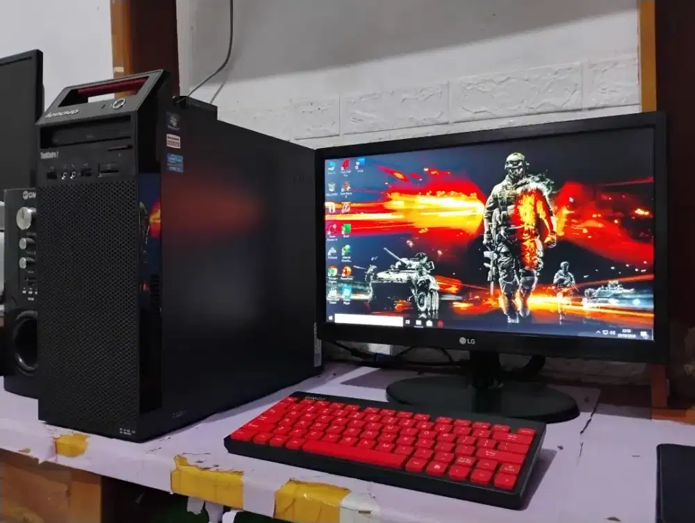 Pc gaming roblox / intel core i5 + ram 8gb + monitor 19 / Lenovo