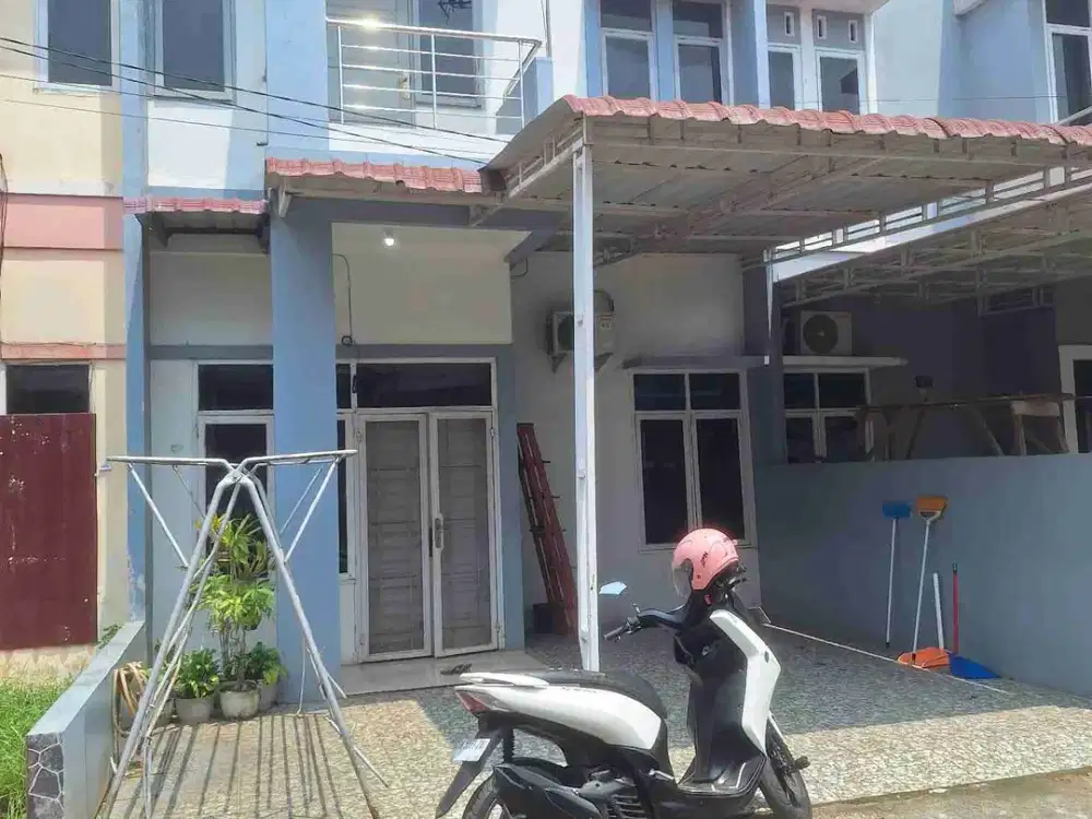 RUMAH KOMPLEK SIMPANG KONGSI STRATEGIS