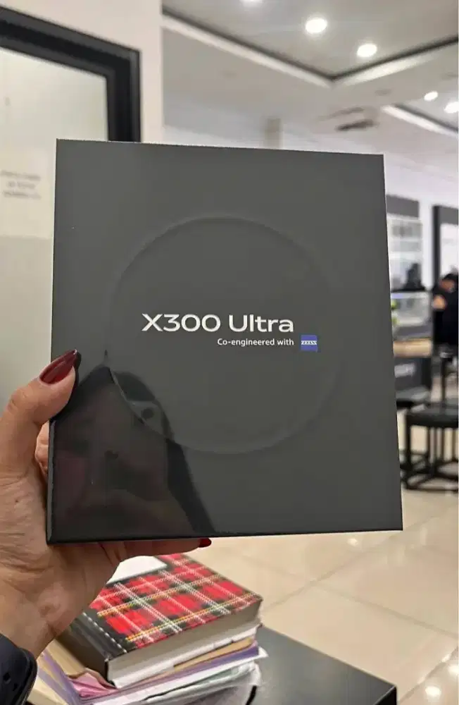 Vivo X300 ultra Ram 16/512GB NEW Garansi resmi