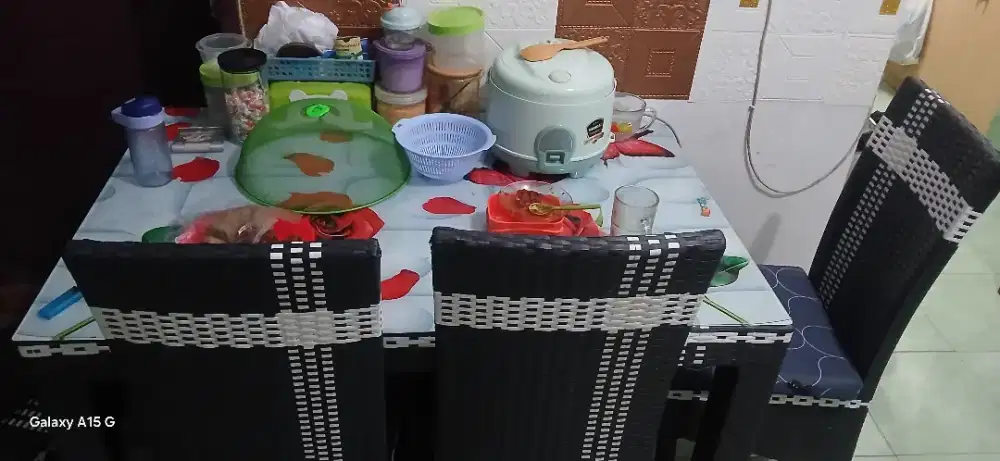 D jual cepat meja mkn atasnya keramic