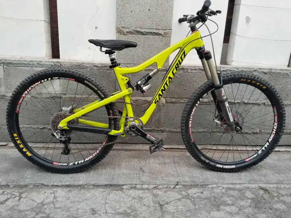 Santa Cruz bronson c 27.5