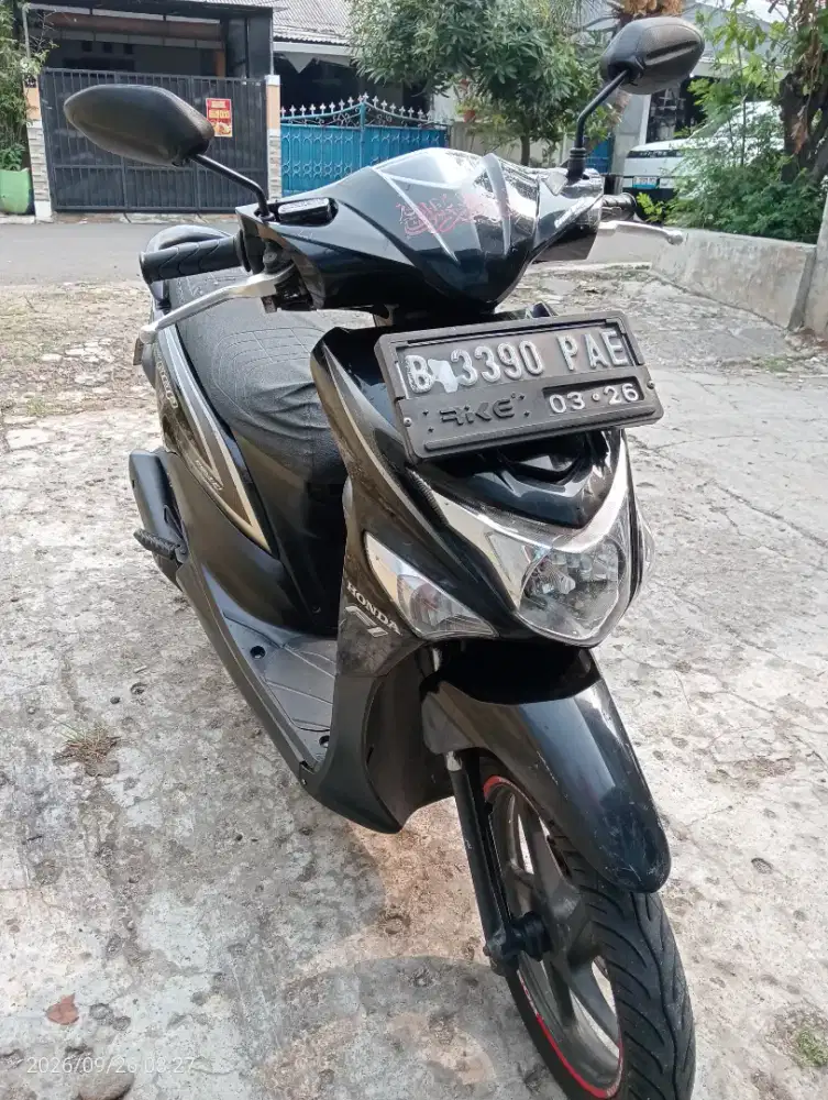 Honda beat pop 2015