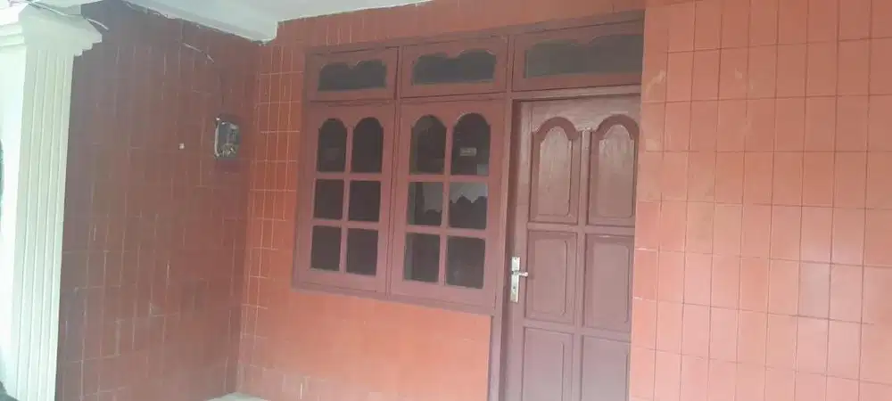 Dikontrakkan/Disewakan Tahunan Rumah di Pondok Kopi