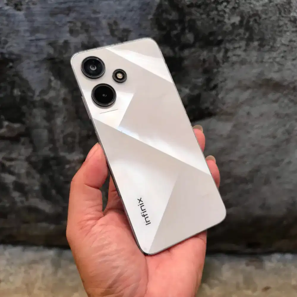 Infinix Hot 30i 8/128gb