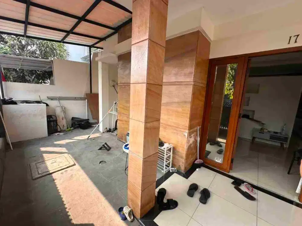 Rumah Terawat Siap Huni LT 150 di Sanggar Hurip Soekarno Hatta Bandung harga 1,6 Milyar
