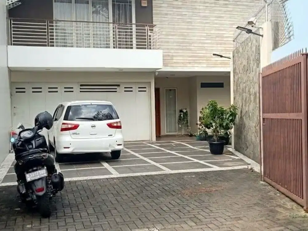 Rumah modern siap huni di sukahaji dekat tol pasteur bandung