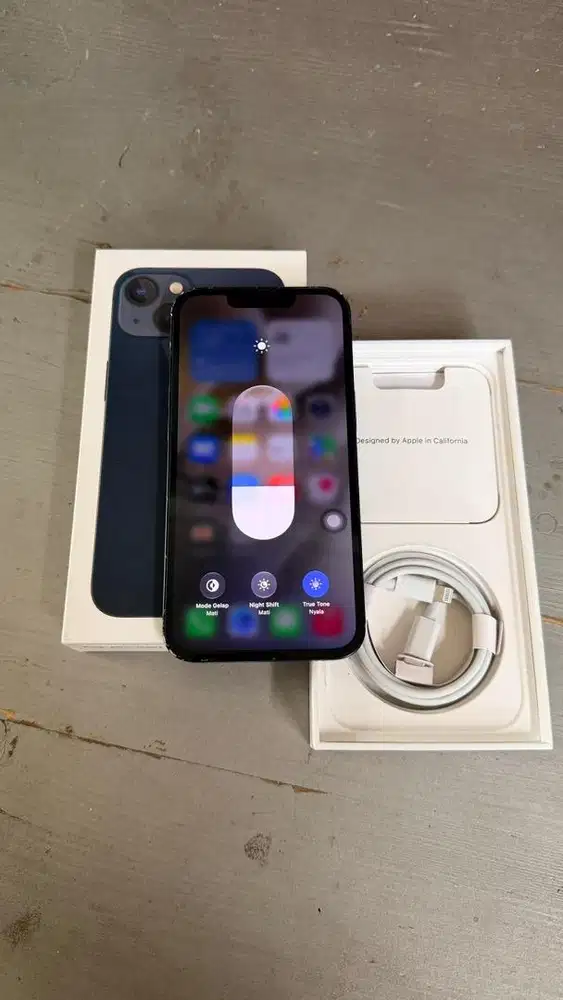 Iphone 13 Black 128GB Resmi Ibox Lengkap