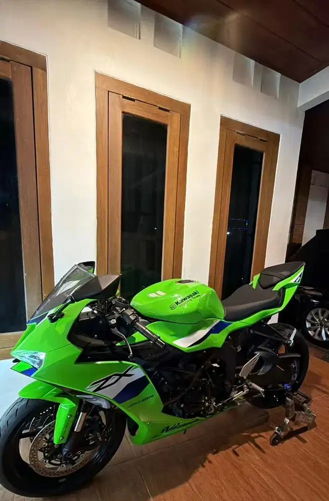 Zx6r 2026 super like new!