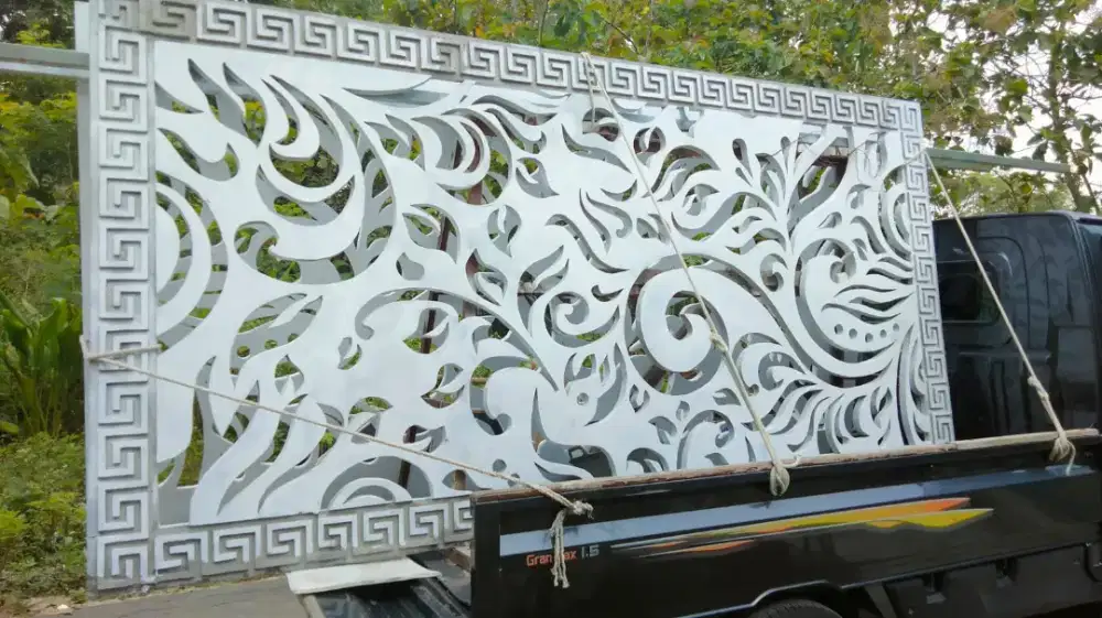 Pagar grc custom