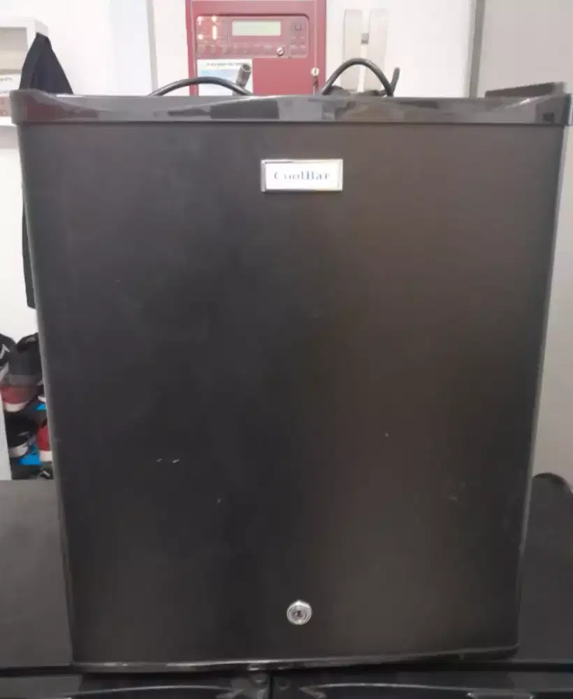 KULKAS MINI COOLBAR ORGINAL
