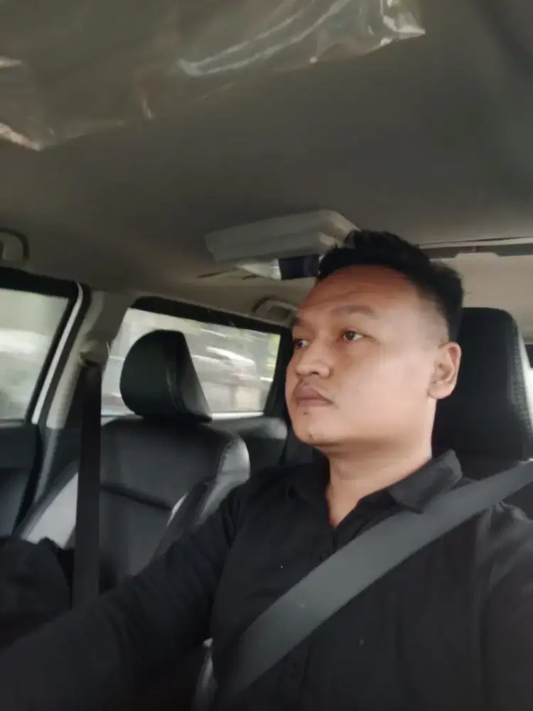 Cari pekerjaan supir pribadi