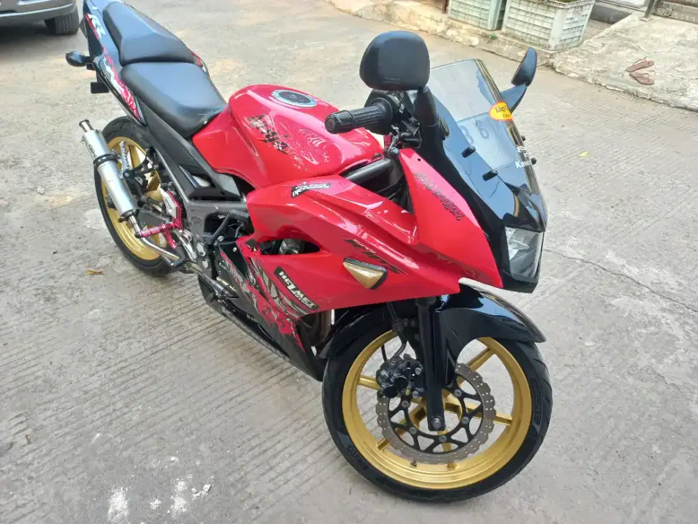 Di jual kawasaki ninja RR