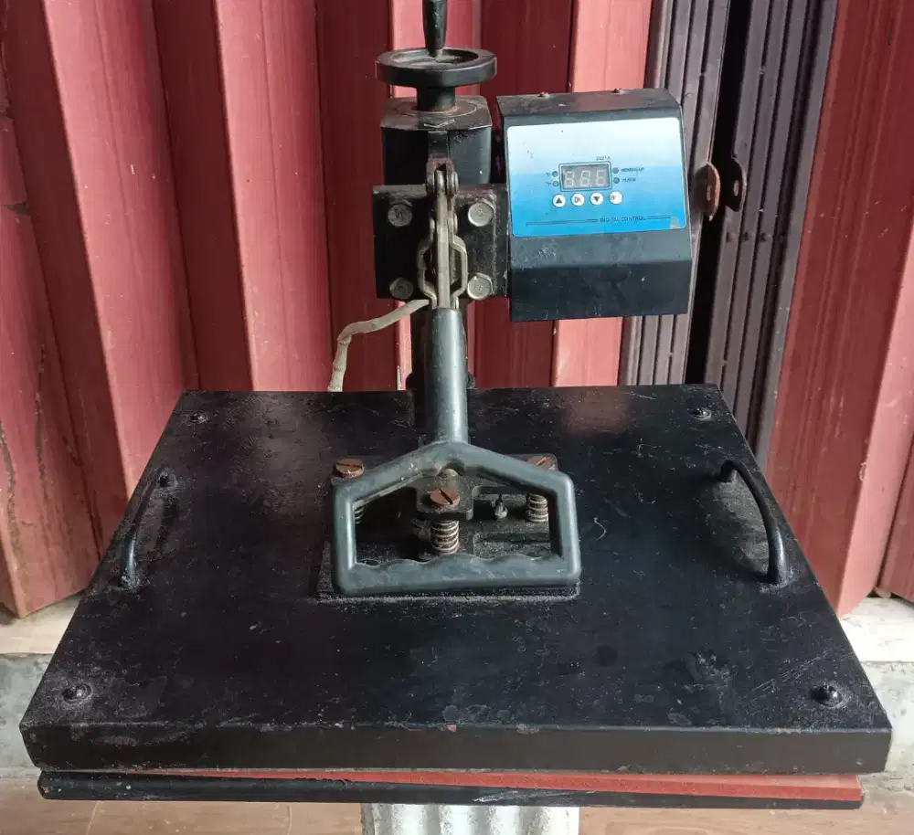 Mesin press kaos digital