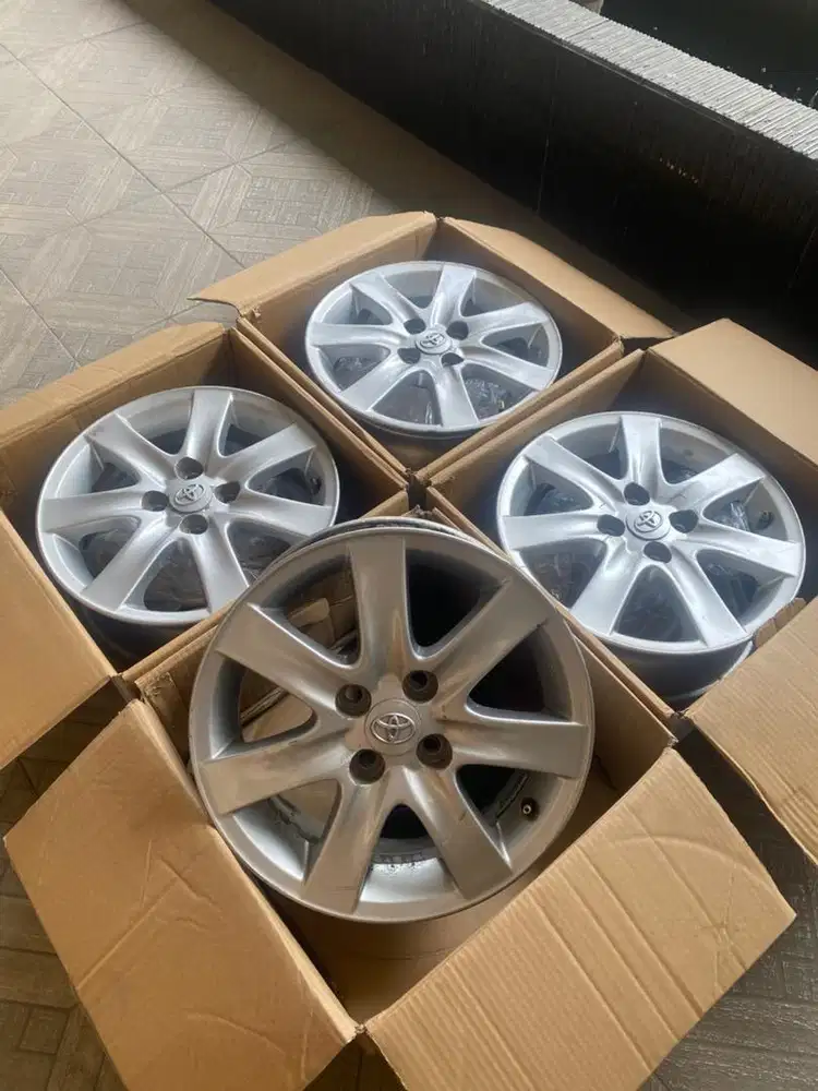 Velg Original Mobil Toyota Vios