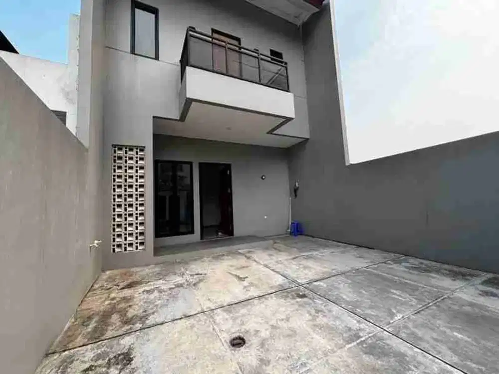 Di jual rumah bangunan baru 2 lantai siap huni harga murah di Depok Puri Cinere