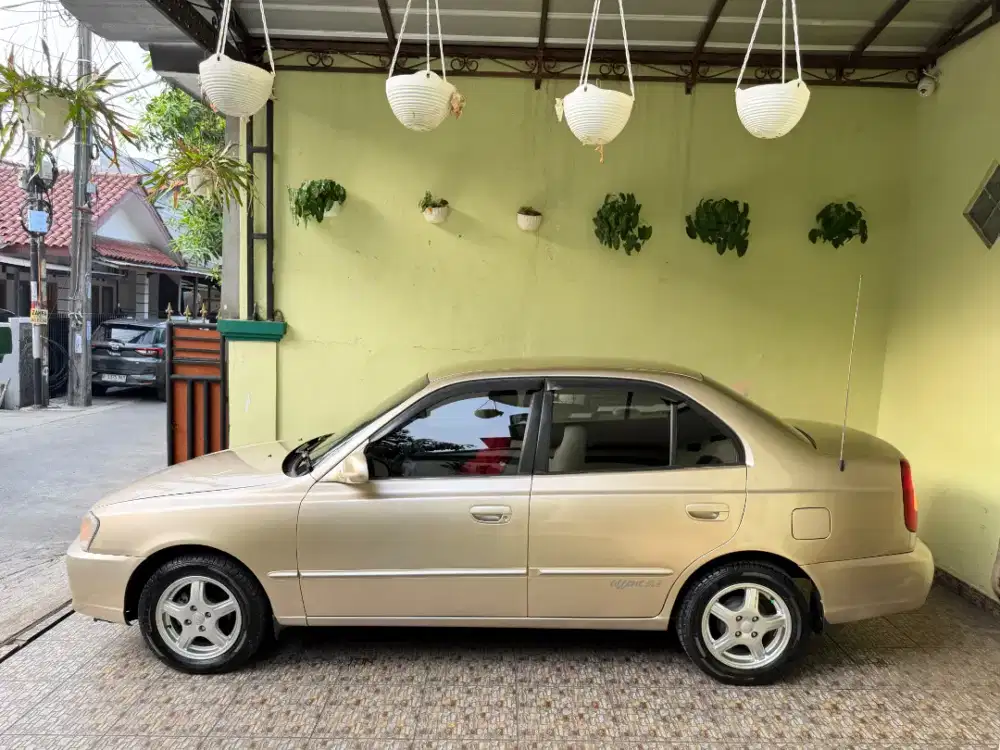 Dijual Hyundai Verna GLS A/T 2004